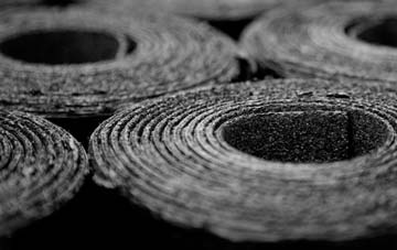 Row bitumen roof disadvantages