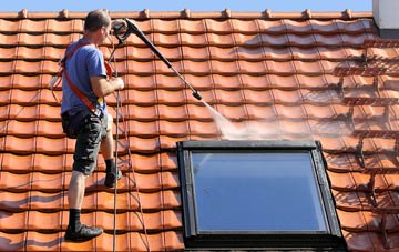 roof cleaning Row